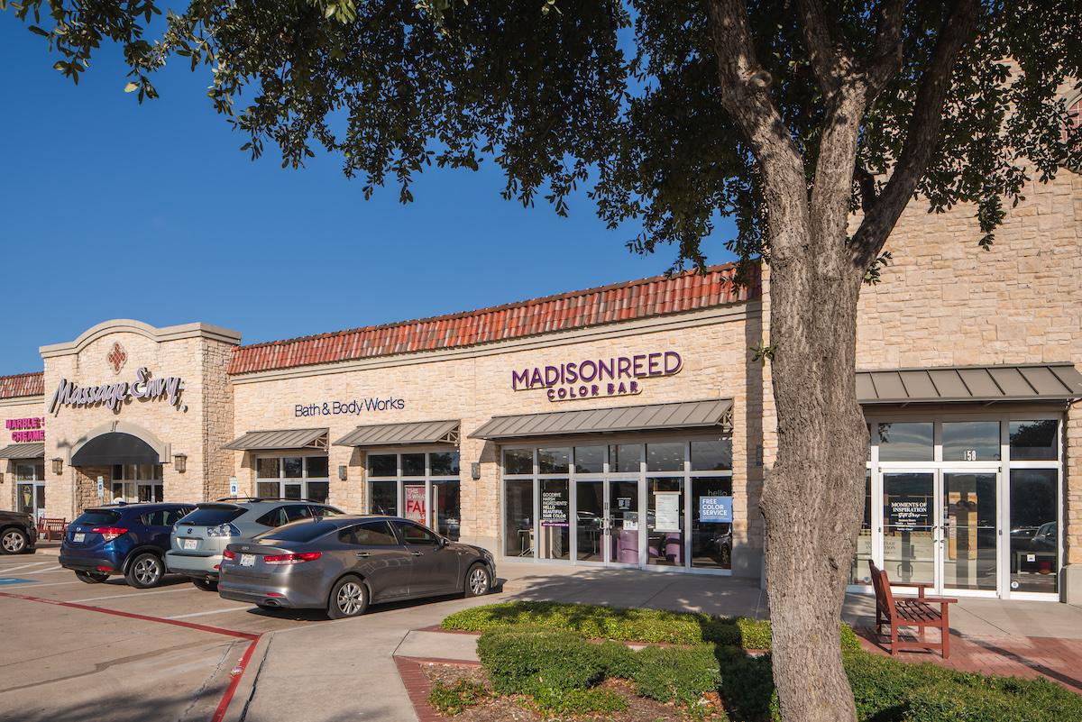This is an image of the exterior of the Fort Worth Color Bar.